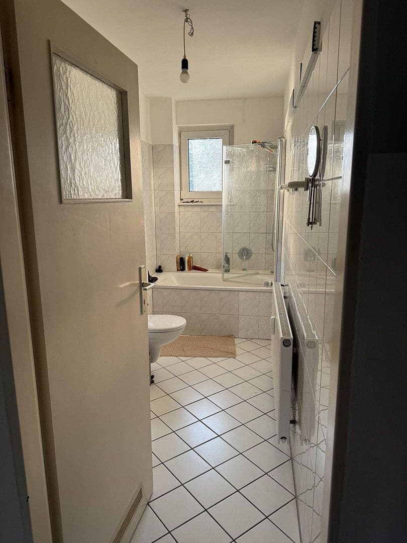 Prenájom bytu 3-izbový 73 m², Tennisstraße 28, Offenbach, Hesensko Prenájom bytu 3-izbový 73 m², Tennisstraße 28, Offenbach, Hesensko