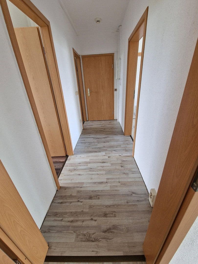 Prenájom bytu 4-izbový 78 m², Puschkinstr. 2, Halberstadt, Sasko-Anhaltsko Prenájom bytu 4-izbový 78 m², Puschkinstr. 2, Halberstadt, Sasko-Anhaltsko