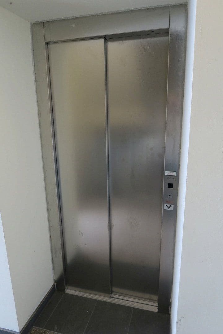Prenájom bytu 5-izbový 95 m², Hofstrasse 4, Hagen-Haspe, Severné Porýnie - Westfálsko Prenájom bytu 5-izbový 95 m², Hofstrasse 4, Hagen-Haspe, Severné Porýnie - Westfálsko