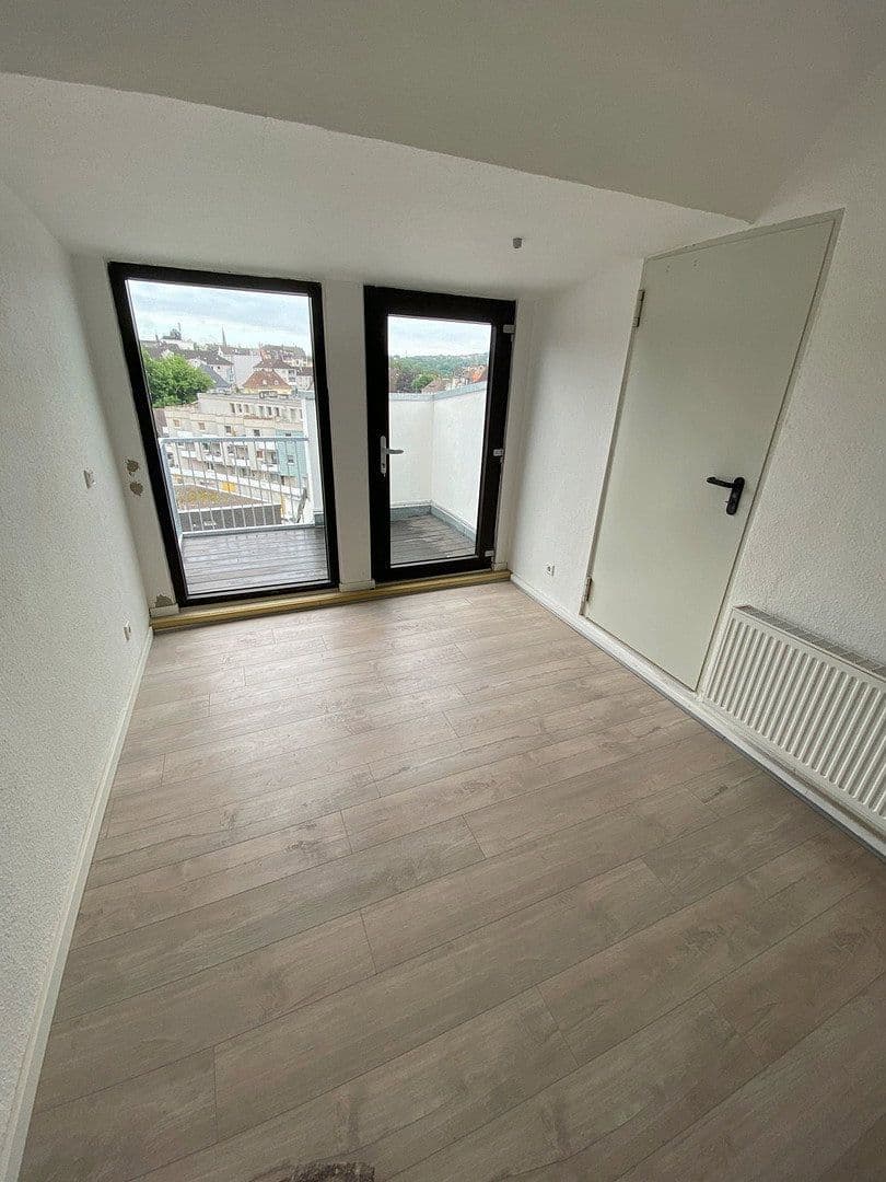 Prenájom bytu 5-izbový 95 m², Hofstrasse 4, Hagen-Haspe, Severné Porýnie - Westfálsko Prenájom bytu 5-izbový 95 m², Hofstrasse 4, Hagen-Haspe, Severné Porýnie - Westfálsko