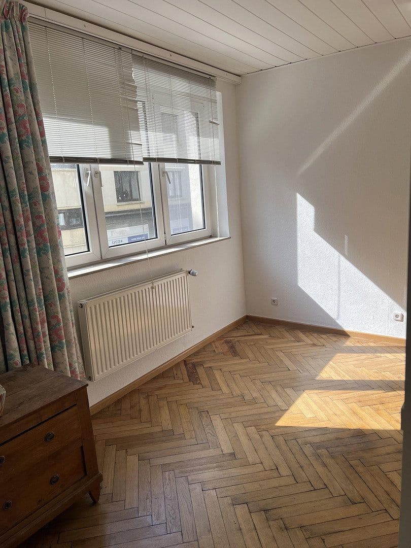 Prenájom bytu 2-izbový 45 m², Guaitastrasse, Aachen, Severné Porýnie - Westfálsko Prenájom bytu 2-izbový 45 m², Guaitastrasse, Aachen, Severné Porýnie - Westfálsko