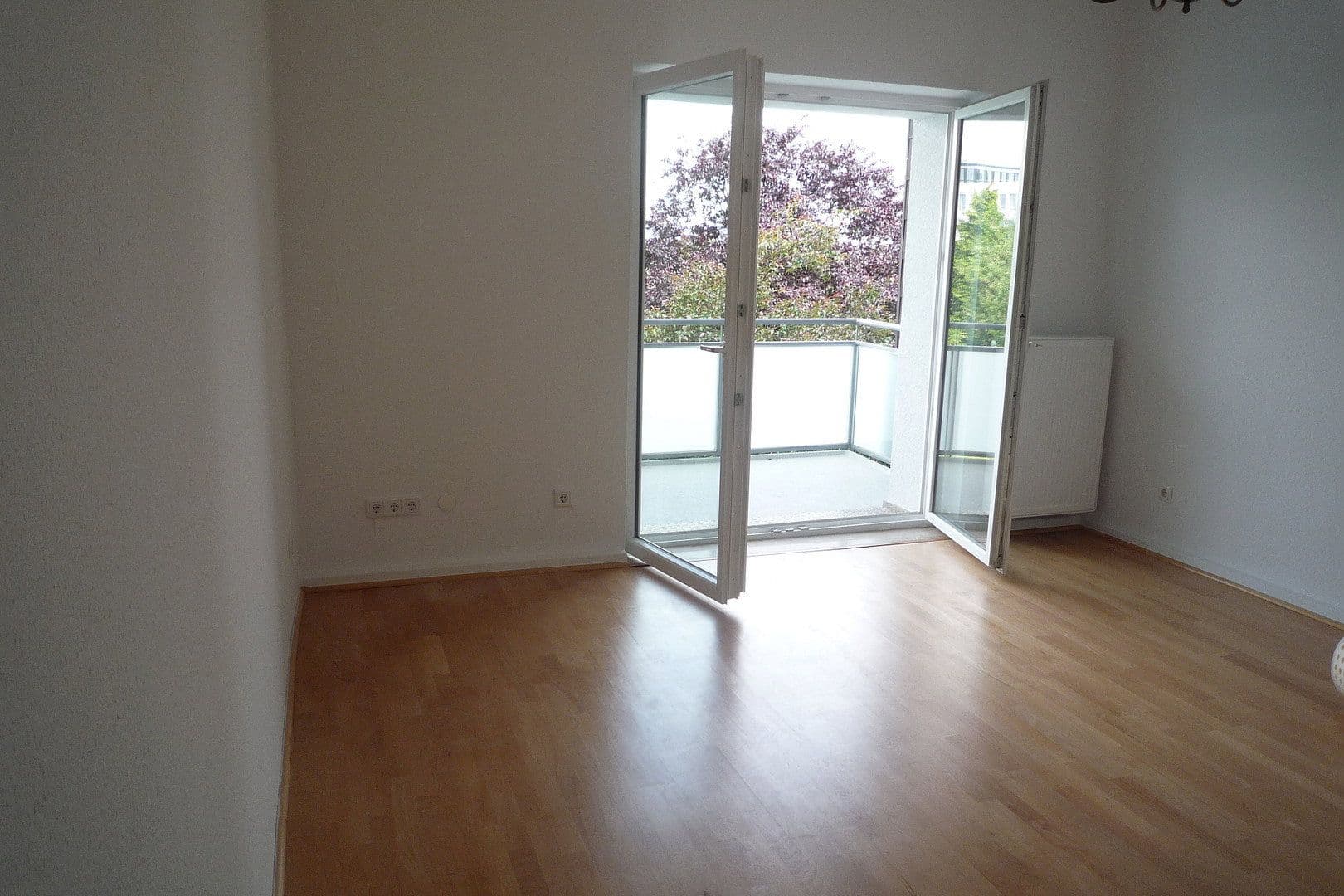 Prenájom bytu 1-izbový 42 m², Düsseldorf, Severné Porýnie - Westfálsko Prenájom bytu 1-izbový 42 m², Düsseldorf, Severné Porýnie - Westfálsko