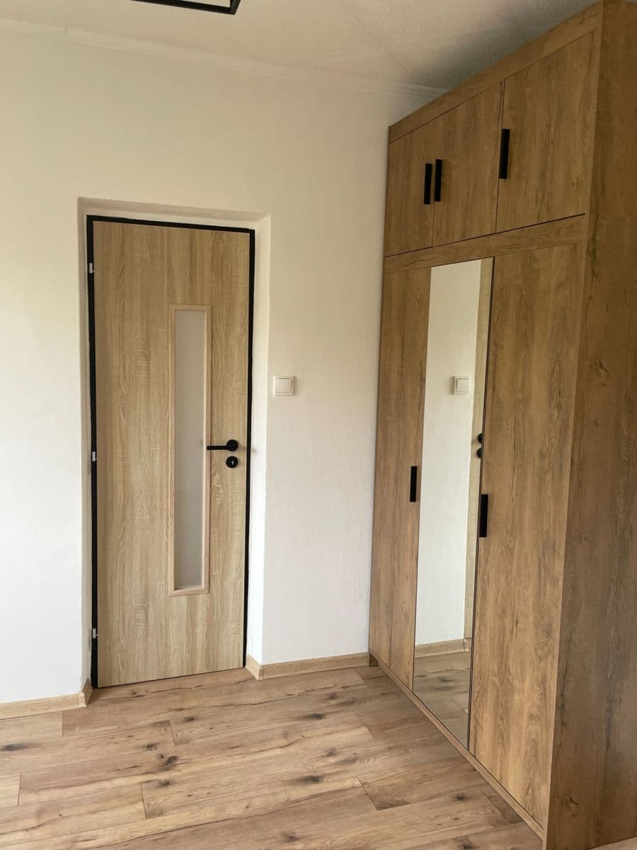 Prenájom bytu 3-izbový 68 m², V Úžlabině, Praha, Praha Prenájom bytu 3-izbový 68 m², V Úžlabině, Praha, Praha
