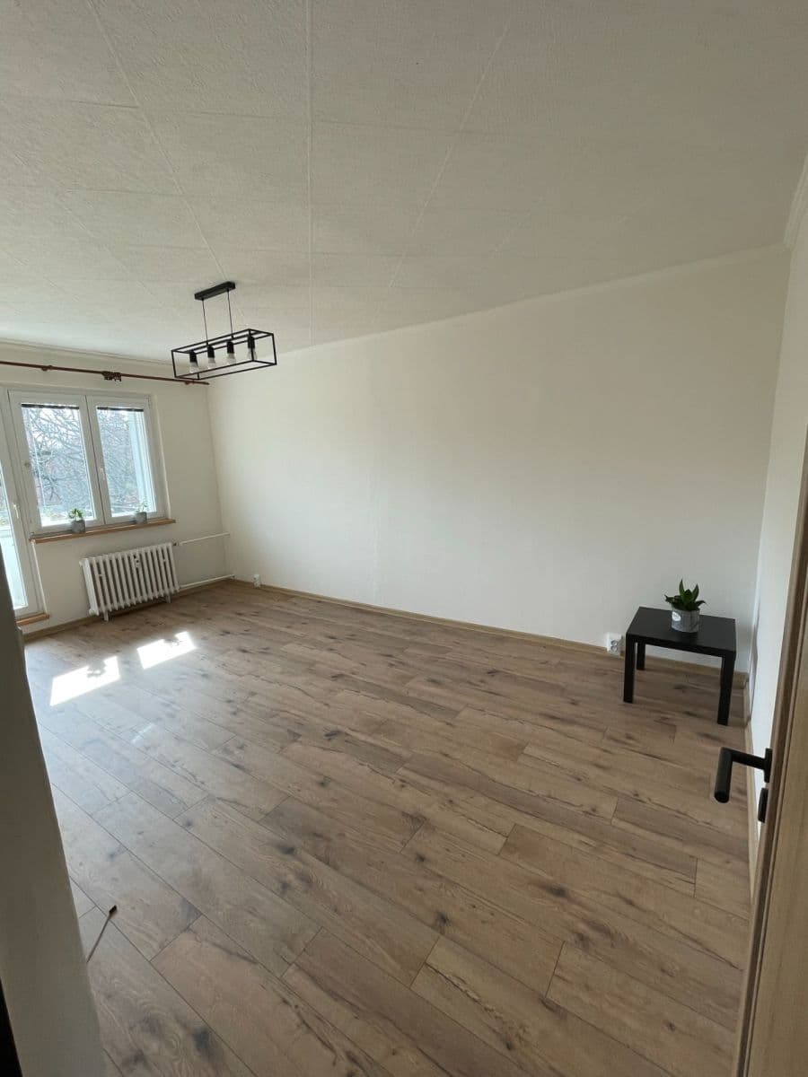 Prenájom bytu 3-izbový 68 m², V Úžlabině, Praha, Praha Prenájom bytu 3-izbový 68 m², V Úžlabině, Praha, Praha