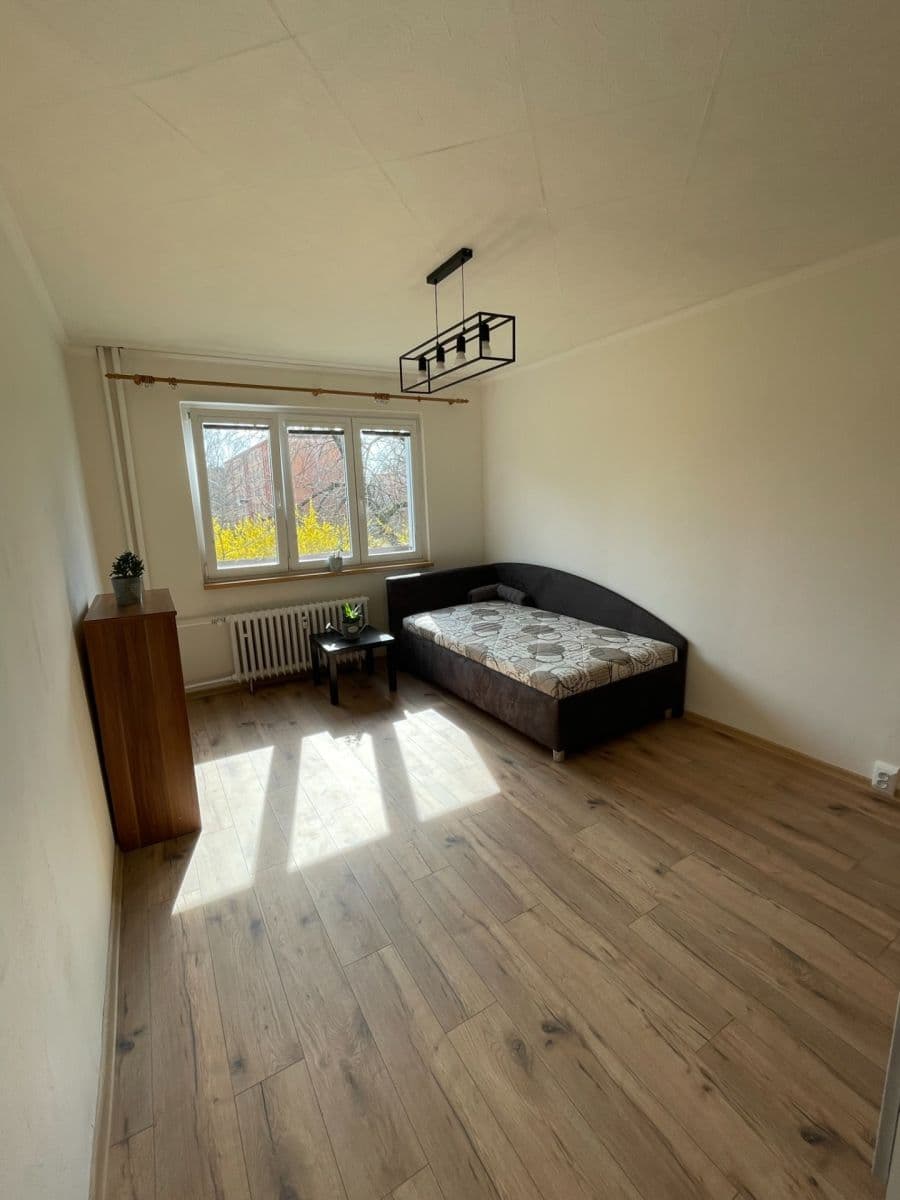 Prenájom bytu 3-izbový 68 m², V Úžlabině, Praha, Praha Prenájom bytu 3-izbový 68 m², V Úžlabině, Praha, Praha