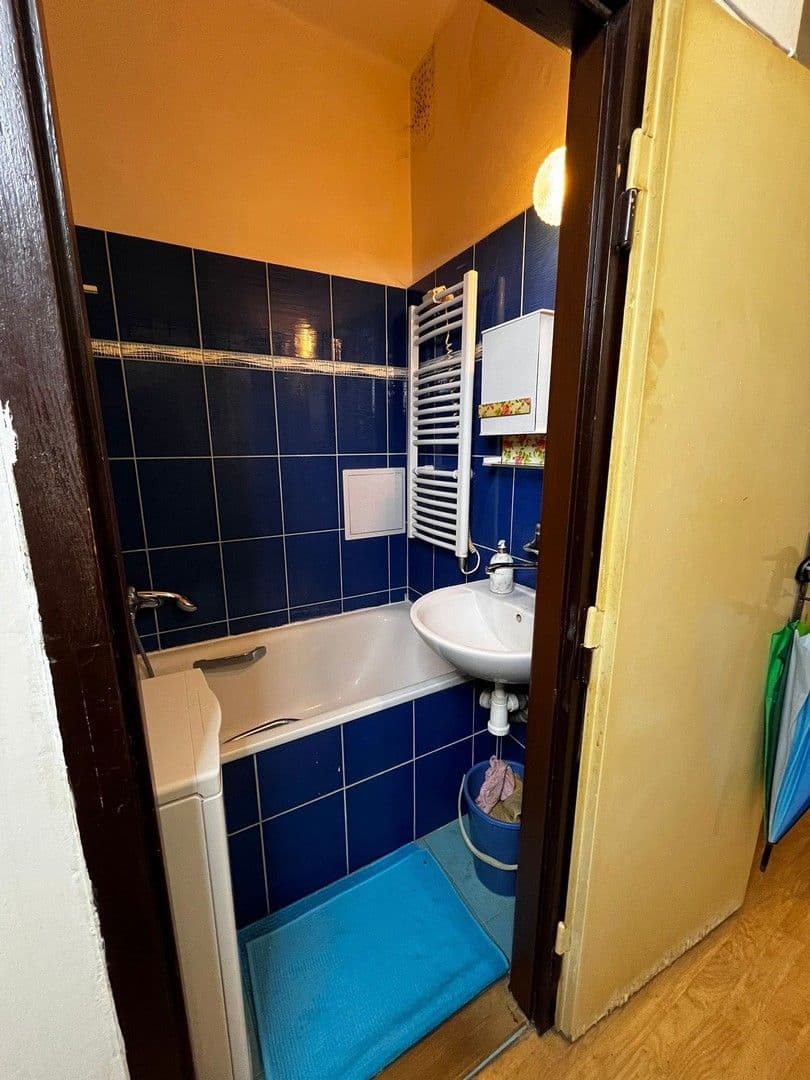 Prenájom bytu 2-izbový 55 m², Oskara Nedbala, Hradec Králové, Královéhradecký kraj Prenájom bytu 2-izbový 55 m², Oskara Nedbala, Hradec Králové, Královéhradecký kraj