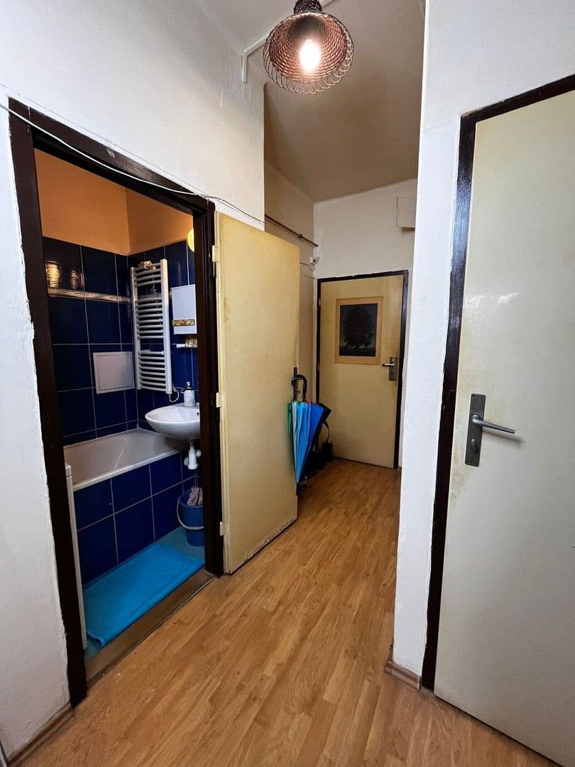 Prenájom bytu 2-izbový 55 m², Oskara Nedbala, Hradec Králové, Královéhradecký kraj Prenájom bytu 2-izbový 55 m², Oskara Nedbala, Hradec Králové, Královéhradecký kraj