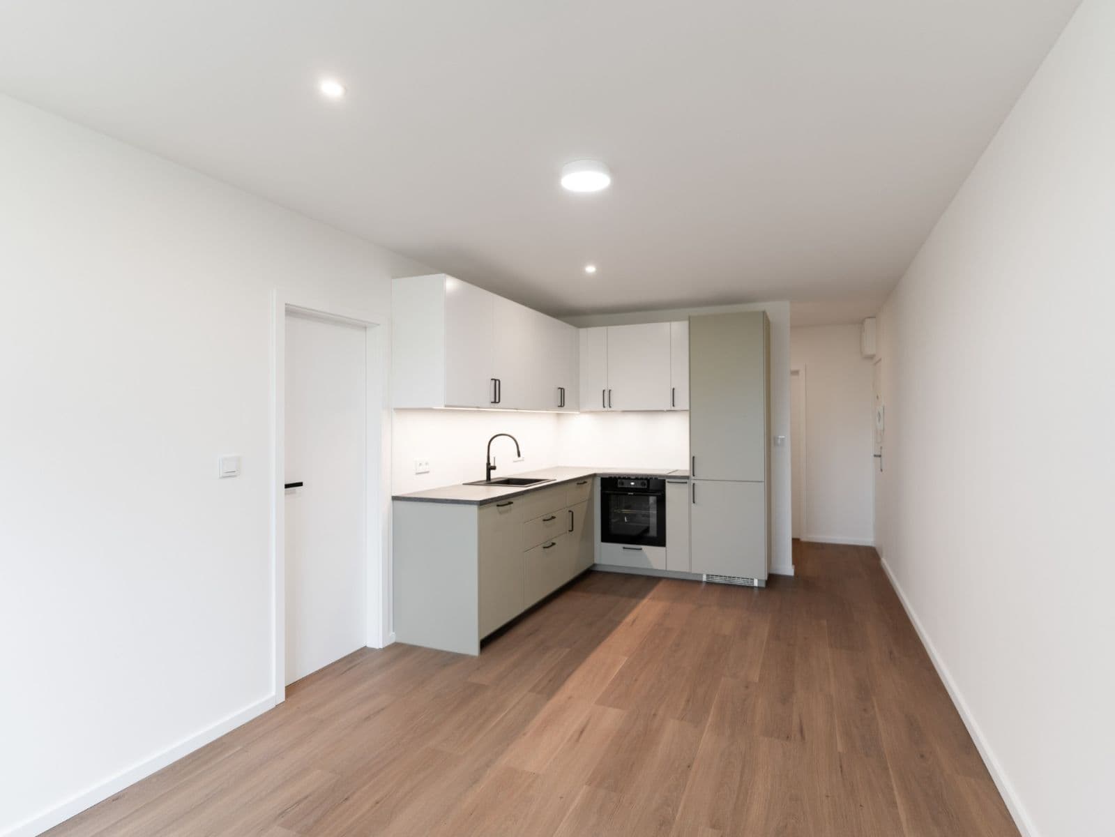 Predaj bytu 4-izbový 71 m², Třebenická, Praha, Praha Predaj bytu 4-izbový 71 m², Třebenická, Praha, Praha