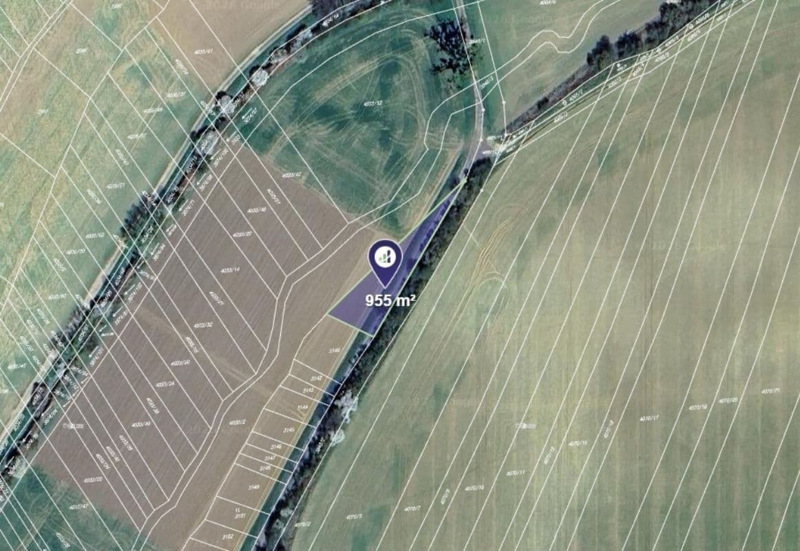 Predaj pozemku 9.947 m², Kožušice, Jihomoravský kraj Predaj pozemku 9.947 m², Kožušice, Jihomoravský kraj