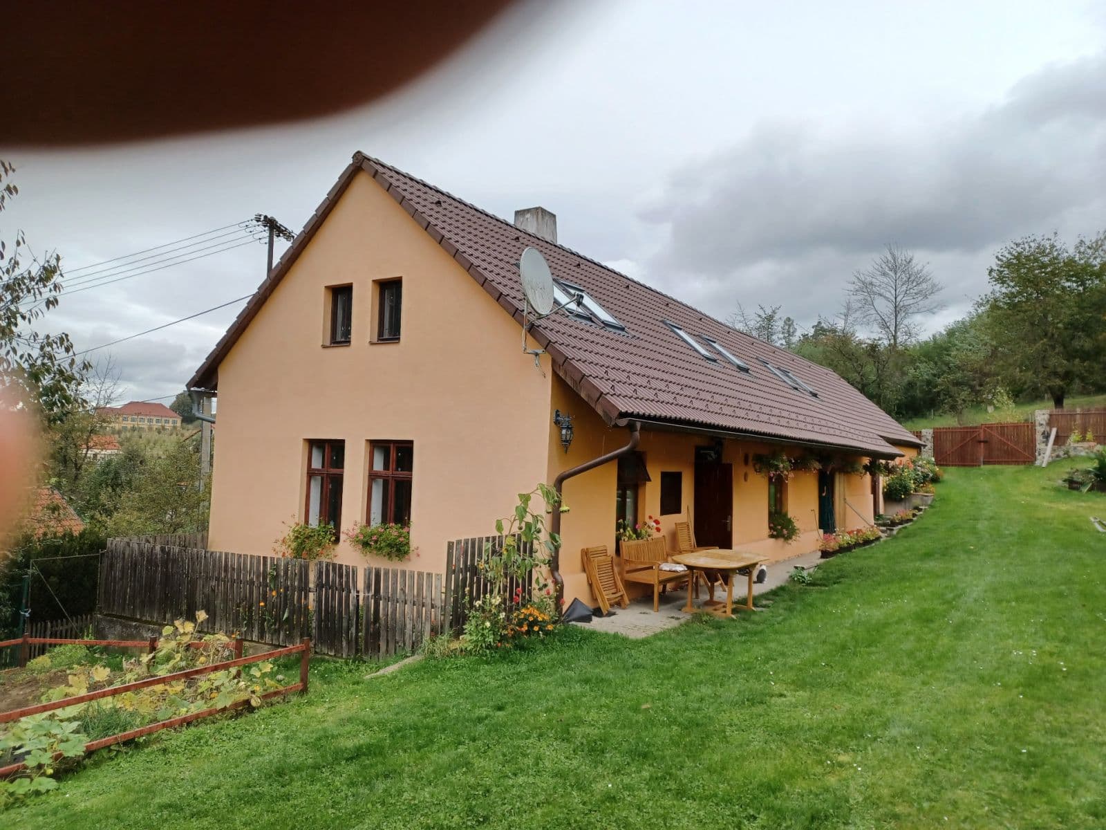 Predaj rekreačného objektu 130 m², pozemek 1.850 m², Bohdaneč, Středočeský kraj Predaj rekreačného objektu 130 m², pozemek 1.850 m², Bohdaneč, Středočeský kraj