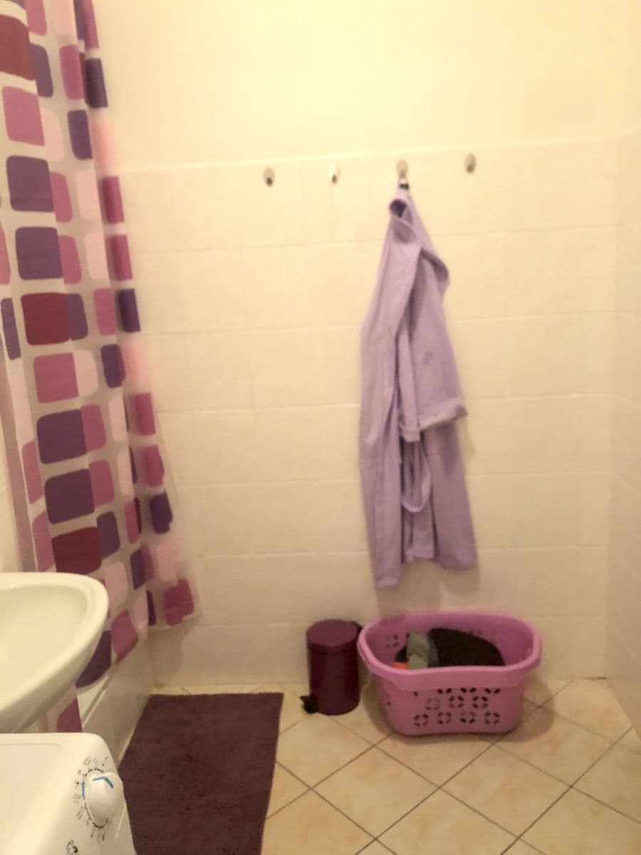 Prenájom bytu 1-izbový 50 m², Na hrázi, Olomouc, Olomoucký kraj Prenájom bytu 1-izbový 50 m², Na hrázi, Olomouc, Olomoucký kraj