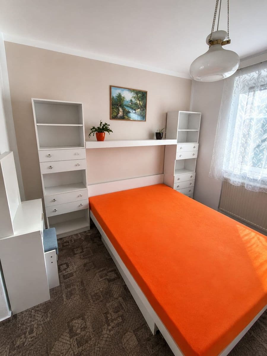 Predaj bytu 3-izbový 76 m², Dukelská, Litomyšl, Pardubický kraj Predaj bytu 3-izbový 76 m², Dukelská, Litomyšl, Pardubický kraj