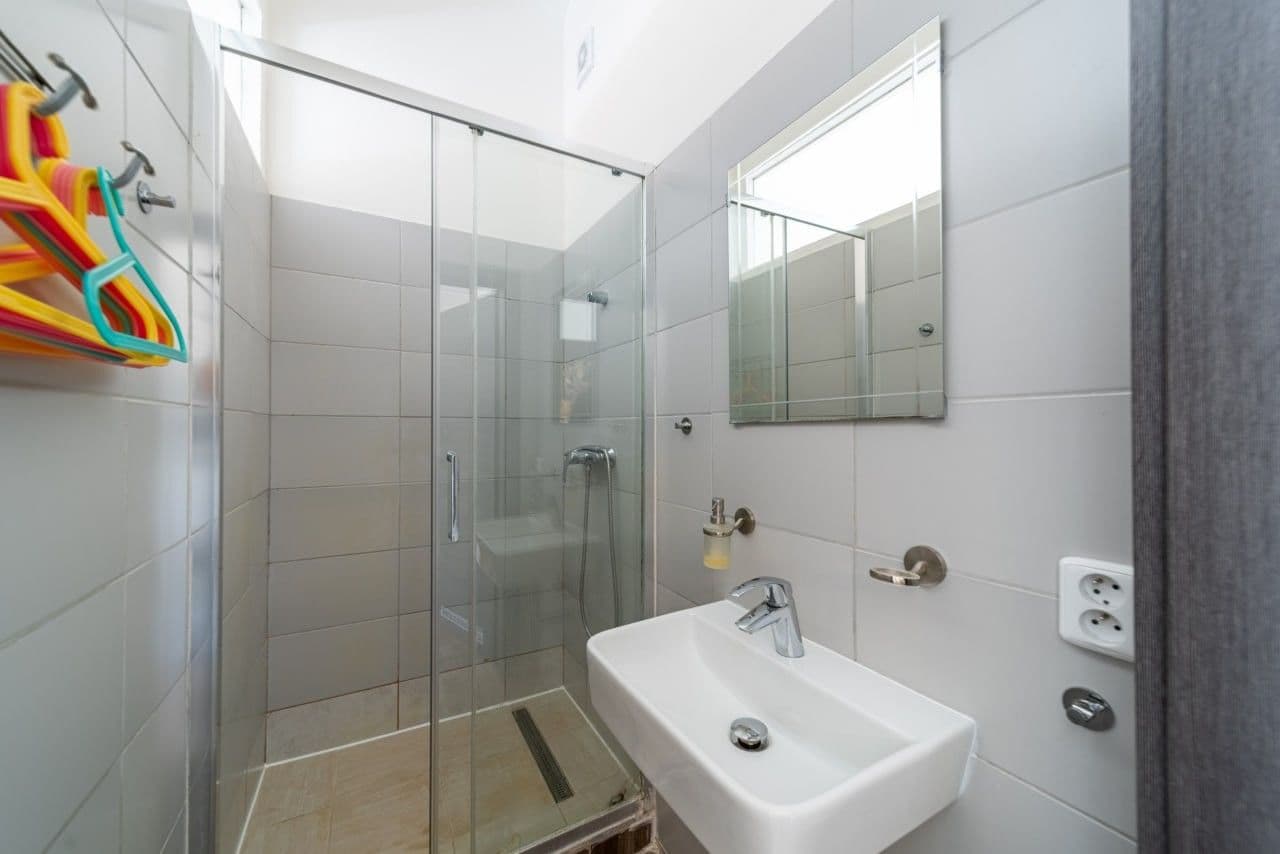 Prenájom bytu 2-izbový 45 m², Navrátilova, Praha, Praha Prenájom bytu 2-izbový 45 m², Navrátilova, Praha, Praha