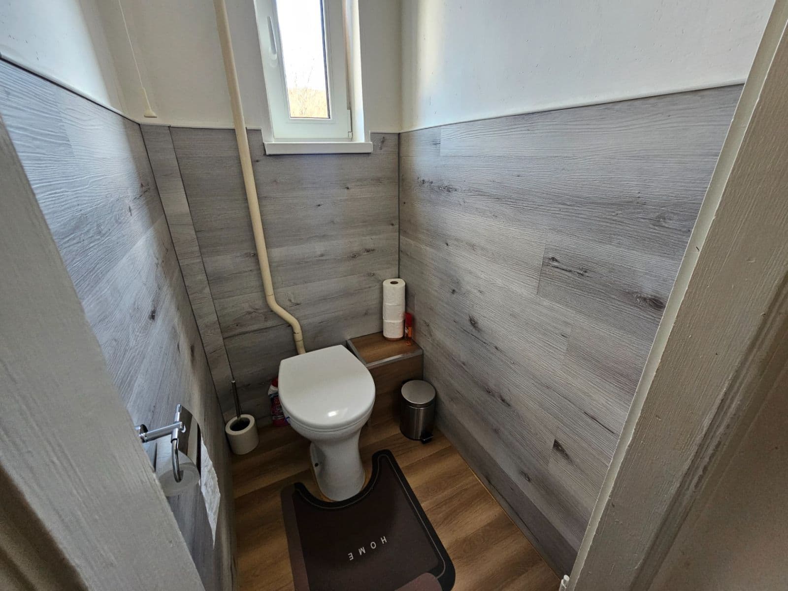 Prenájom bytu 4-izbový 85 m², Na Zvonku, Liberec, Liberecký kraj Prenájom bytu 4-izbový 85 m², Na Zvonku, Liberec, Liberecký kraj