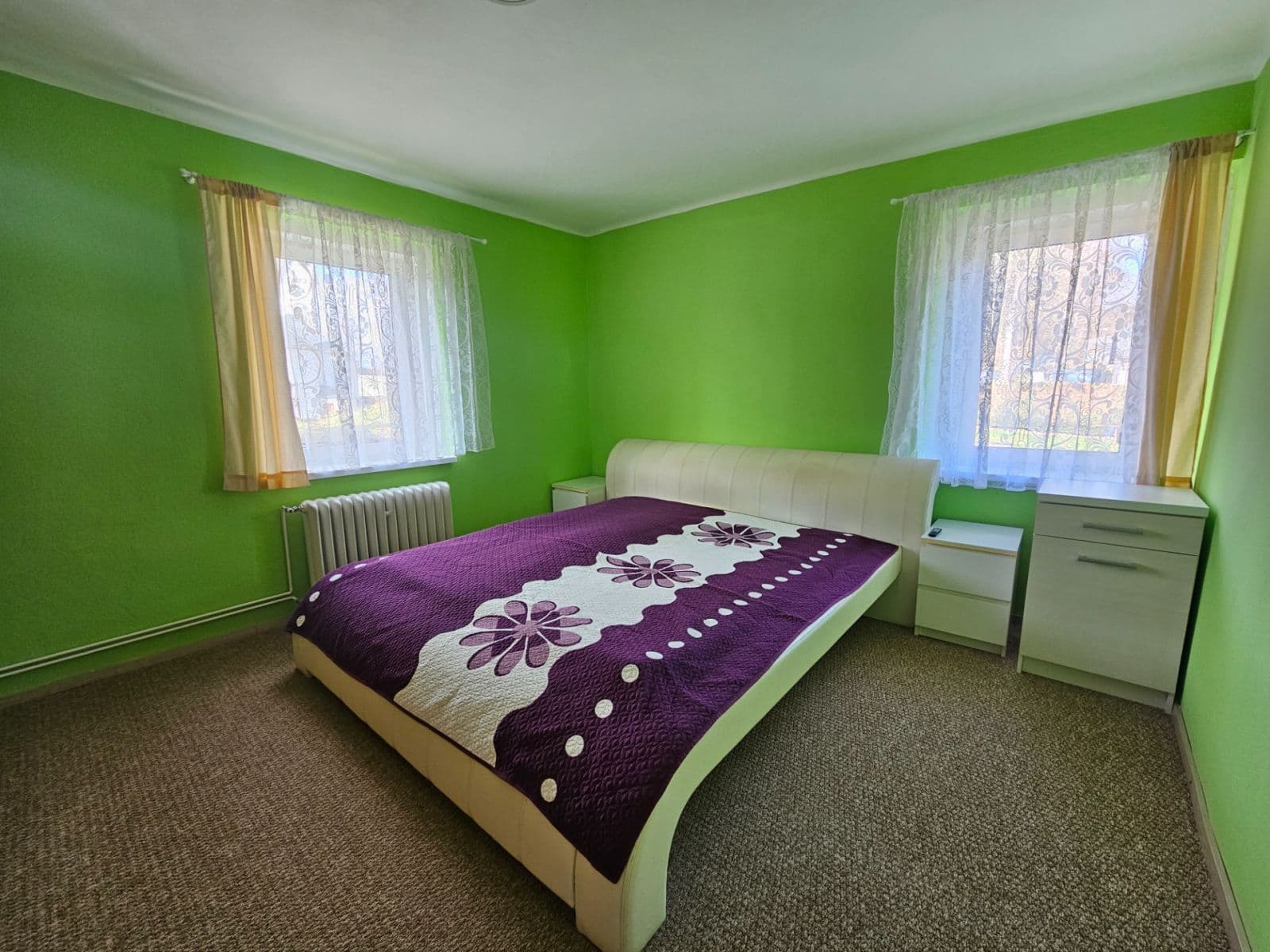 Prenájom bytu 4-izbový 85 m², Na Zvonku, Liberec, Liberecký kraj Prenájom bytu 4-izbový 85 m², Na Zvonku, Liberec, Liberecký kraj