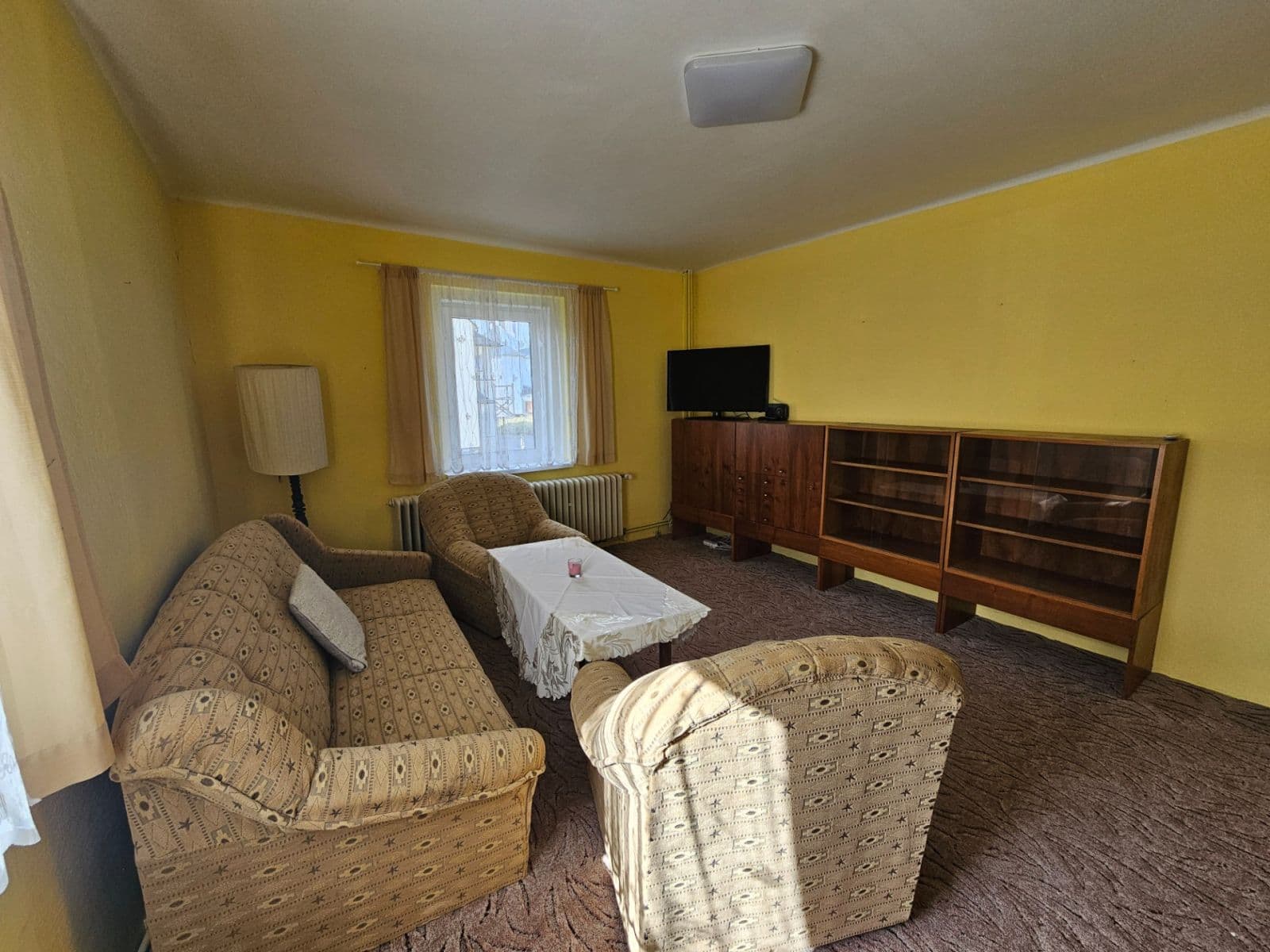 Prenájom bytu 4-izbový 85 m², Na Zvonku, Liberec, Liberecký kraj Prenájom bytu 4-izbový 85 m², Na Zvonku, Liberec, Liberecký kraj