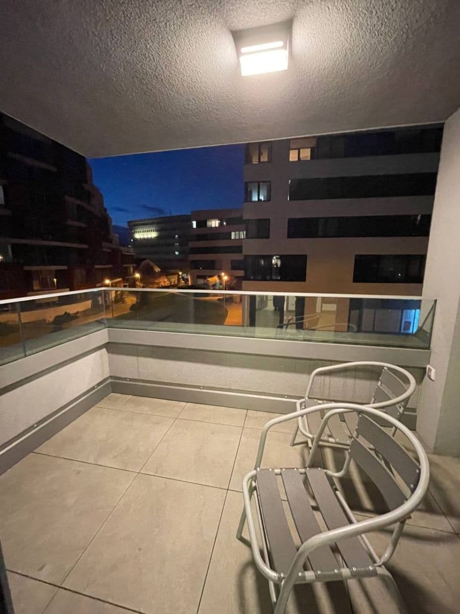 Prenájom bytu 1-izbový 40 m², Vojenova, Praha, Praha Prenájom bytu 1-izbový 40 m², Vojenova, Praha, Praha