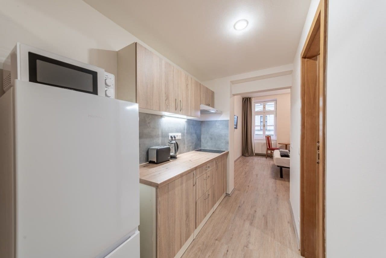 Prenájom bytu 1-izbový 25 m², Jana Masaryka, Praha, Praha Prenájom bytu 1-izbový 25 m², Jana Masaryka, Praha, Praha