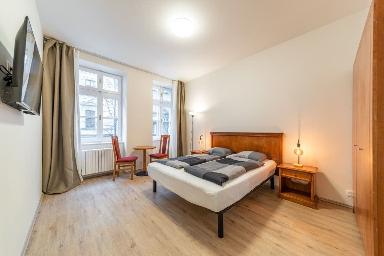 Prenájom bytu 1-izbový 25 m², Jana Masaryka, Praha, Praha Prenájom bytu 1-izbový 25 m², Jana Masaryka, Praha, Praha