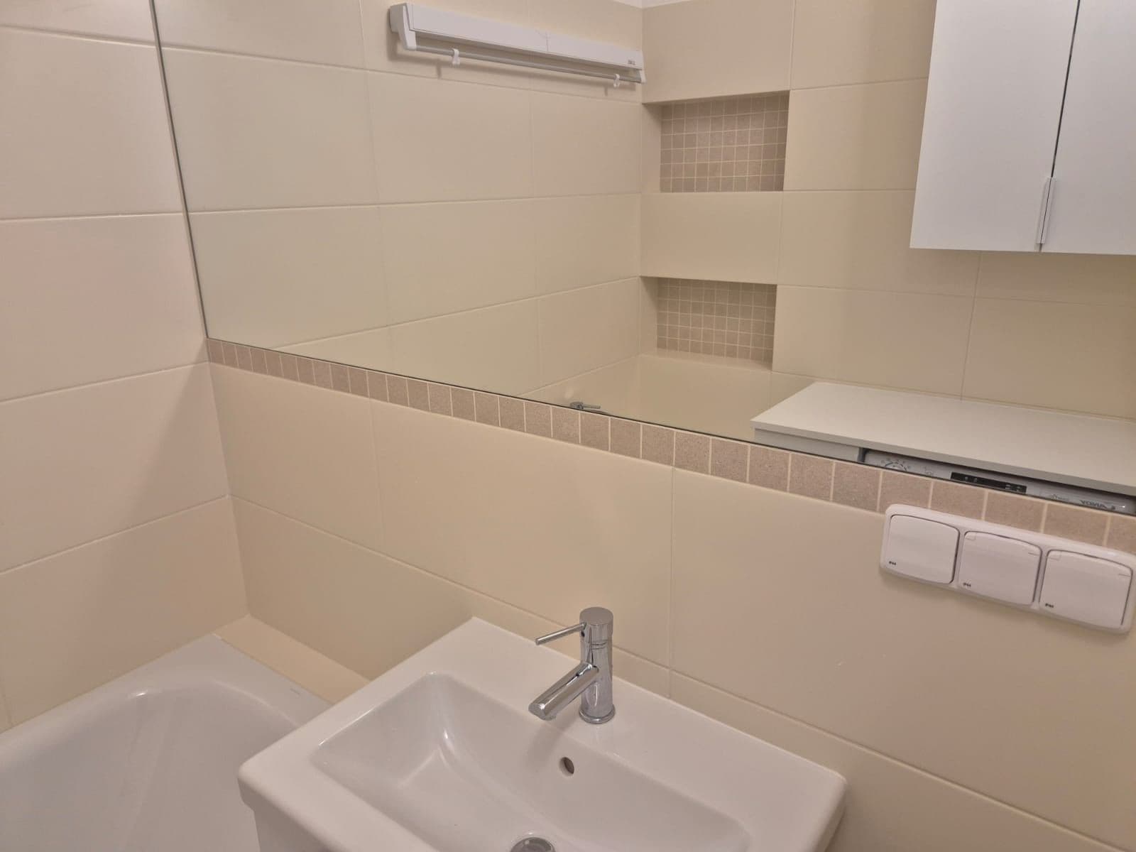 Prenájom bytu 2-izbový 52 m², Štěchovická, Praha, Praha Prenájom bytu 2-izbový 52 m², Štěchovická, Praha, Praha