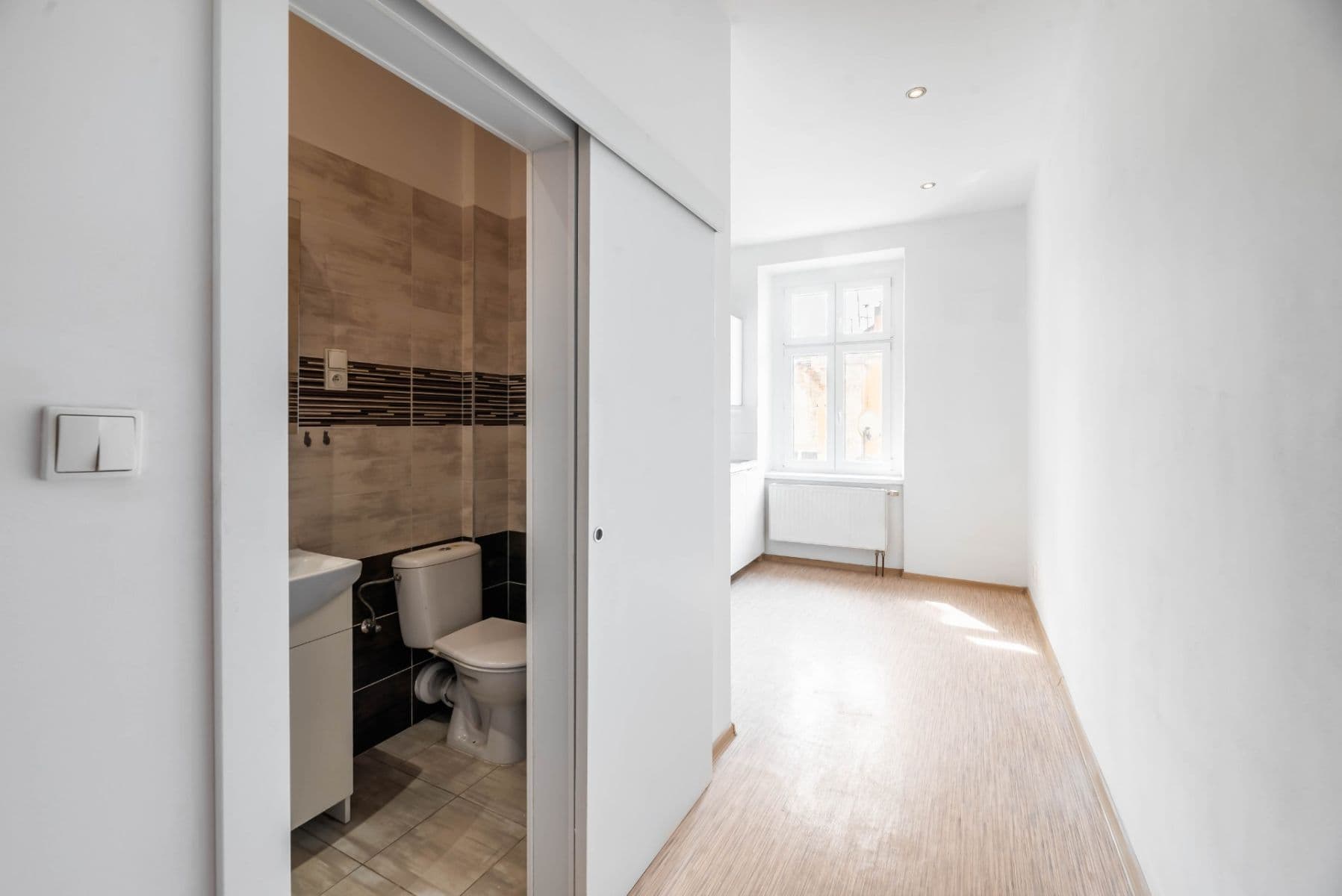 Predaj bytu 2-izbový 30 m², Holečkova, Praha, Praha Predaj bytu 2-izbový 30 m², Holečkova, Praha, Praha