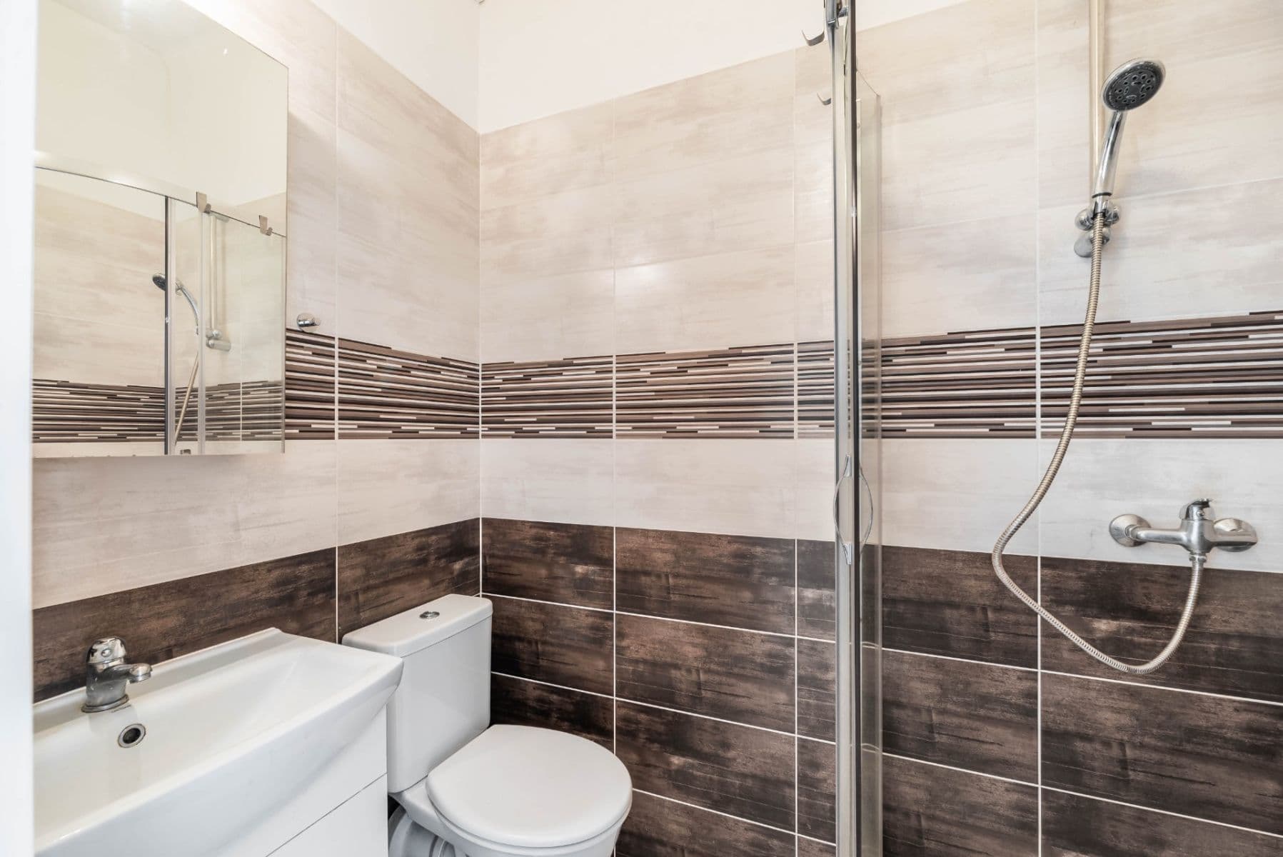 Predaj bytu 1-izbový 19 m², Holečkova, Praha, Praha Predaj bytu 1-izbový 19 m², Holečkova, Praha, Praha