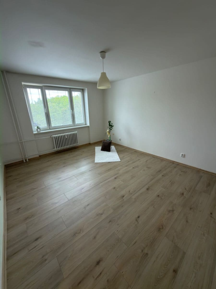 Prenájom bytu 1-izbový 37 m², Ludvíka Podéště, Ostrava, Moravskoslezský kraj Prenájom bytu 1-izbový 37 m², Ludvíka Podéště, Ostrava, Moravskoslezský kraj