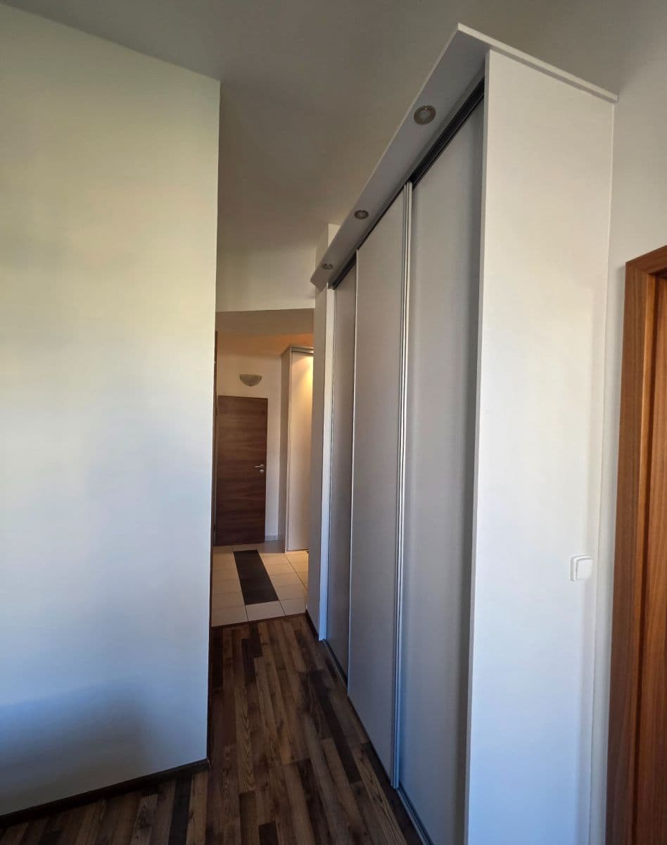 Prenájom bytu 2-izbový 42 m², Janovského, Praha, Praha Prenájom bytu 2-izbový 42 m², Janovského, Praha, Praha