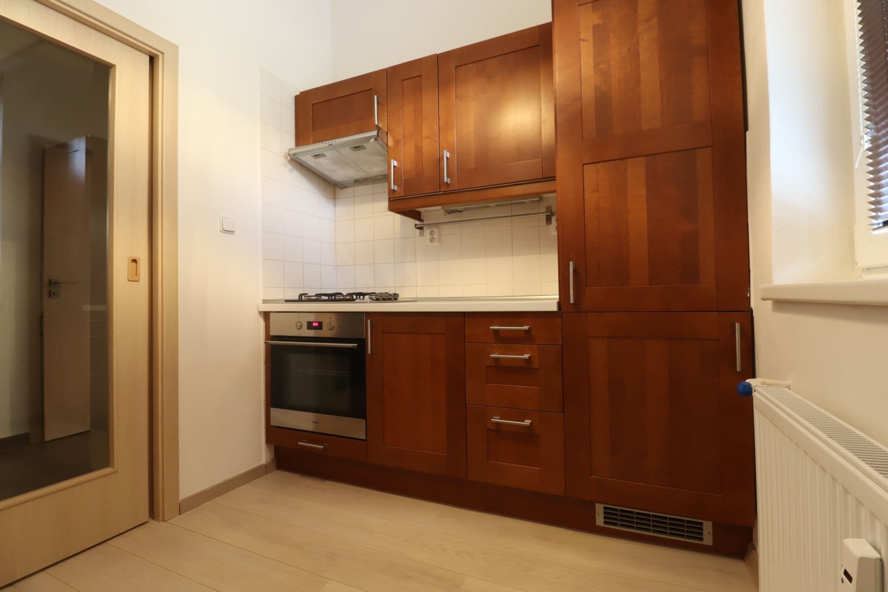 Prenájom bytu 1-izbový 37 m², Mládeže, Praha, Praha Prenájom bytu 1-izbový 37 m², Mládeže, Praha, Praha