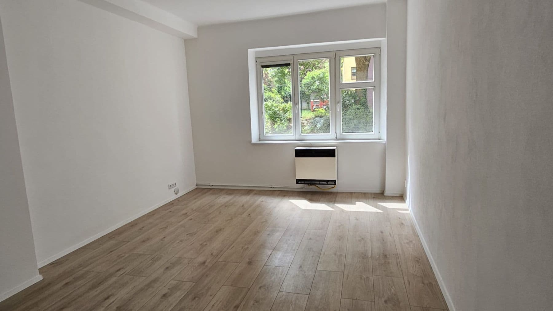 Prenájom bytu 1-izbový 45 m², Táboritská, Praha, Praha Prenájom bytu 1-izbový 45 m², Táboritská, Praha, Praha