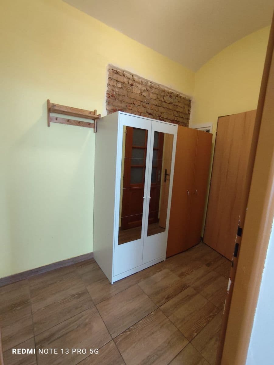 Prenájom bytu 1-izbový 26 m², Holandská, Praha, Praha Prenájom bytu 1-izbový 26 m², Holandská, Praha, Praha
