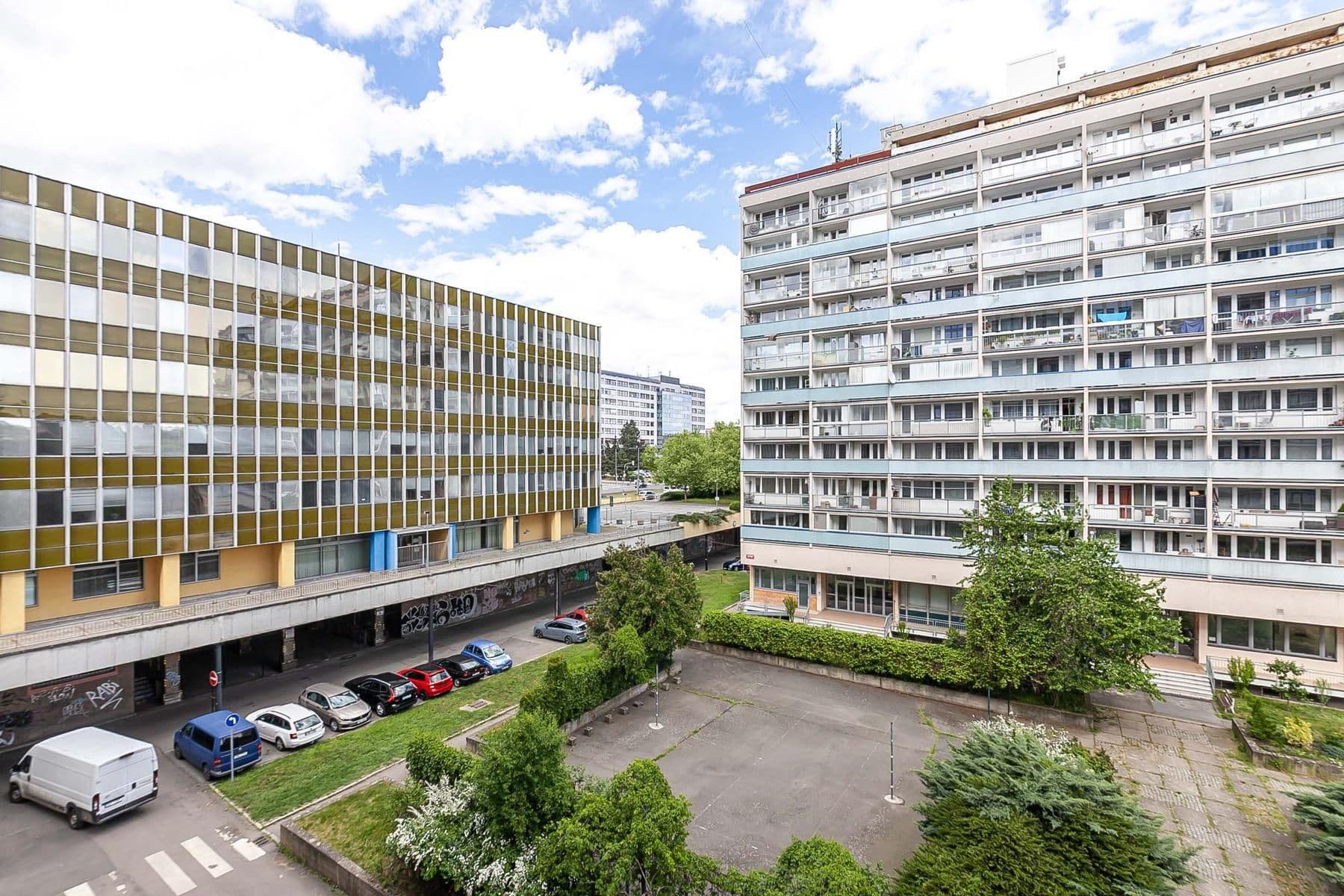 Predaj bytu 3-izbový 75 m², Tádžická, Praha, Praha Predaj bytu 3-izbový 75 m², Tádžická, Praha, Praha