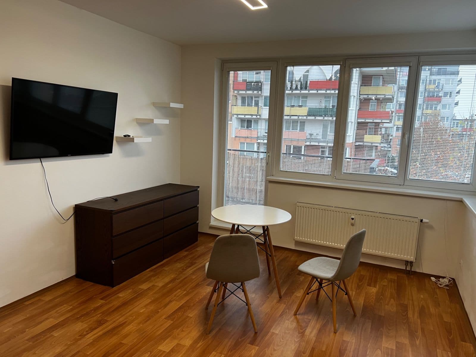 Prenájom bytu 2-izbový 50 m², Pod Harfou, Praha, Praha Prenájom bytu 2-izbový 50 m², Pod Harfou, Praha, Praha
