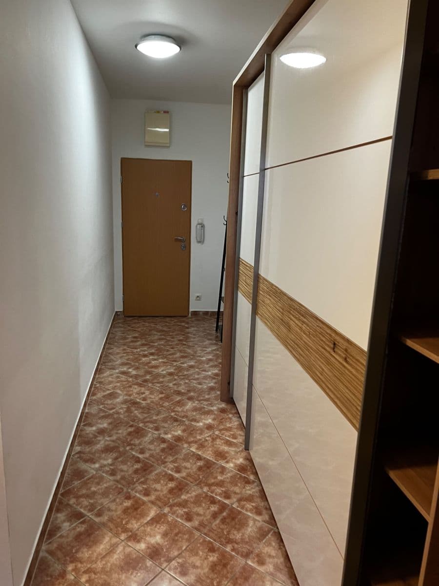Prenájom bytu 2-izbový 50 m², Pod Harfou, Praha, Praha Prenájom bytu 2-izbový 50 m², Pod Harfou, Praha, Praha