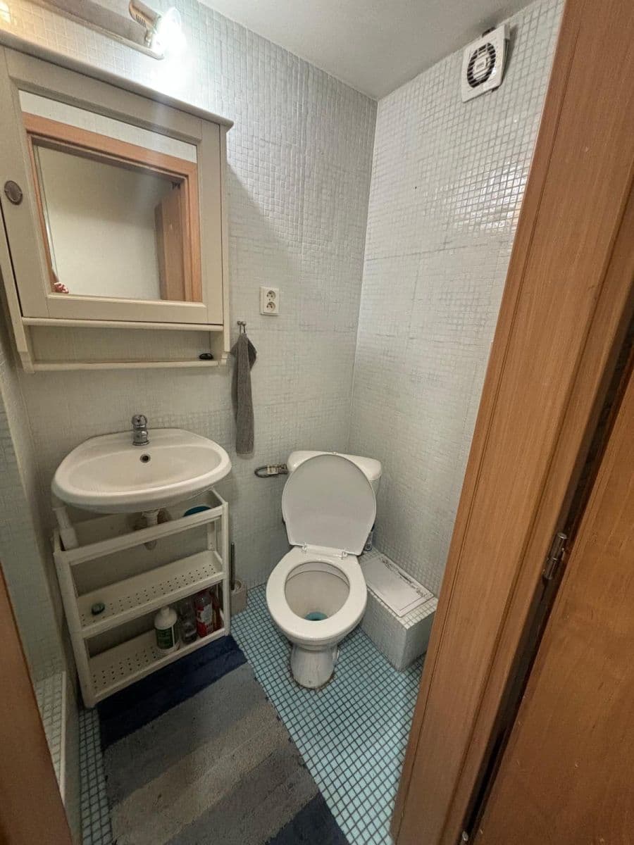 Prenájom bytu 2-izbový 72 m², Bratislava - mestská časť Staré Mesto, Bratislavský kraj Prenájom bytu 2-izbový 72 m², Bratislava - mestská časť Staré Mesto, Bratislavský kraj