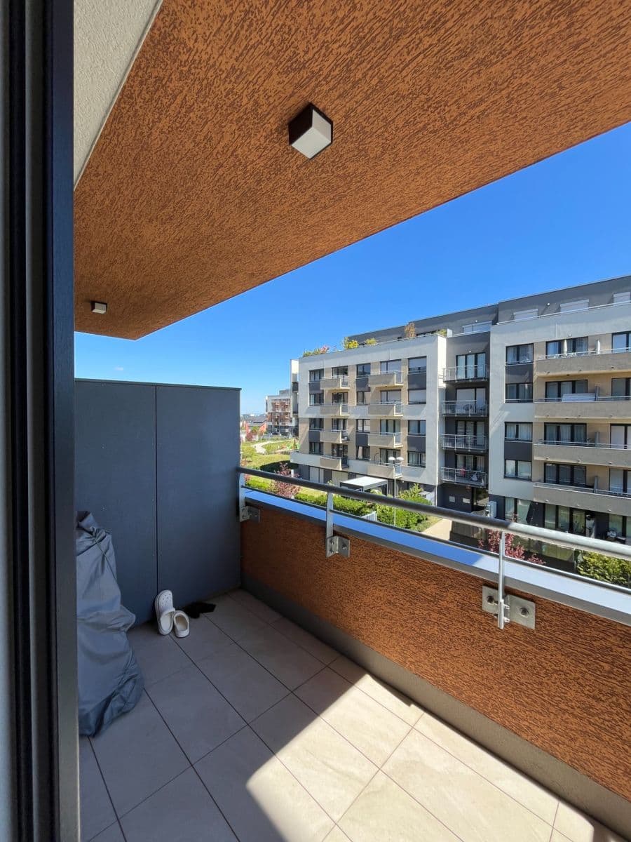 Prenájom bytu 1-izbový 29 m², K Metru, Praha, Praha Prenájom bytu 1-izbový 29 m², K Metru, Praha, Praha