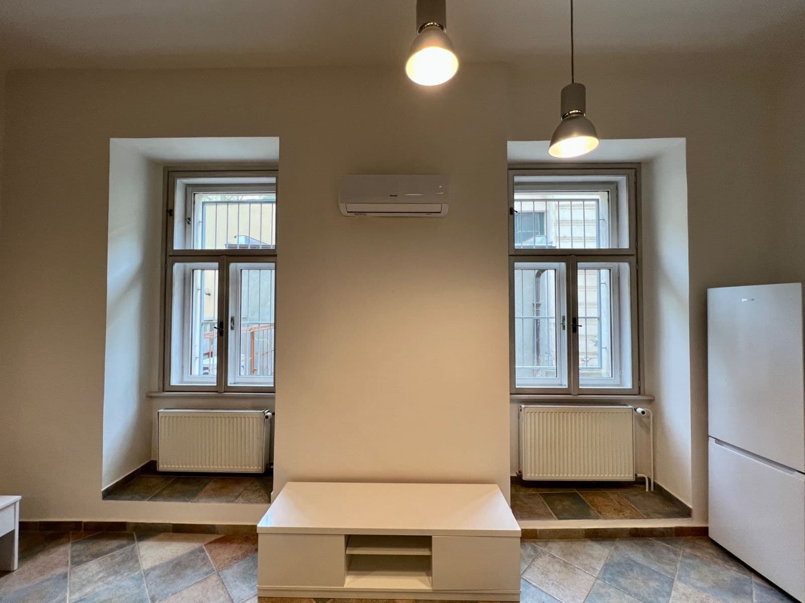 Prenájom bytu 1-izbový 36 m², Heřmanova, Praha, Praha Prenájom bytu 1-izbový 36 m², Heřmanova, Praha, Praha