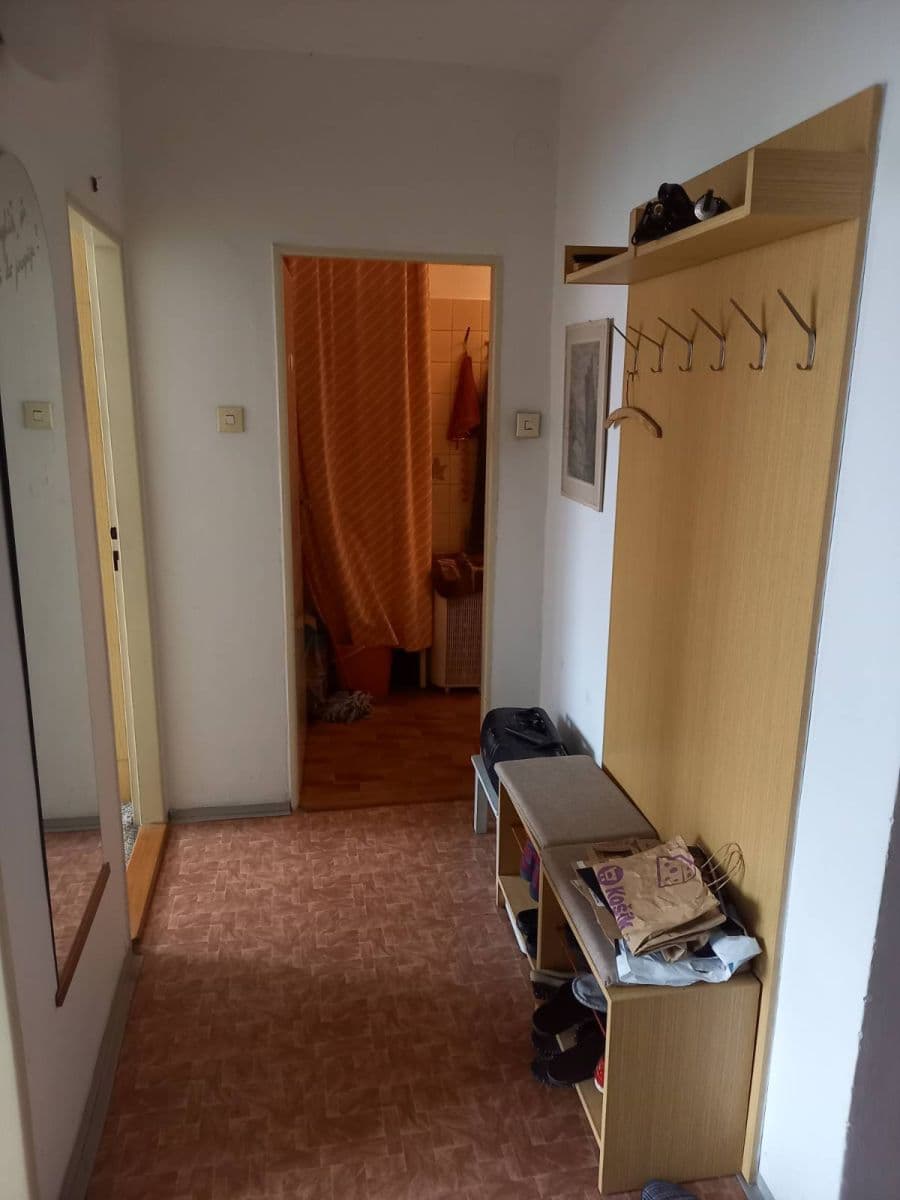 Prenájom bytu 3-izbový 67 m², K Horoměřicům, Praha, Praha Prenájom bytu 3-izbový 67 m², K Horoměřicům, Praha, Praha