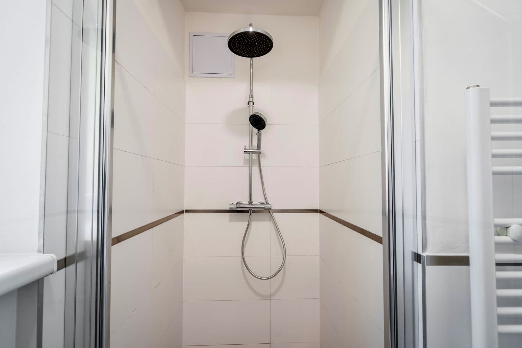 Prenájom bytu 2-izbový 44 m², Plzeňská, Praha, Praha Prenájom bytu 2-izbový 44 m², Plzeňská, Praha, Praha
