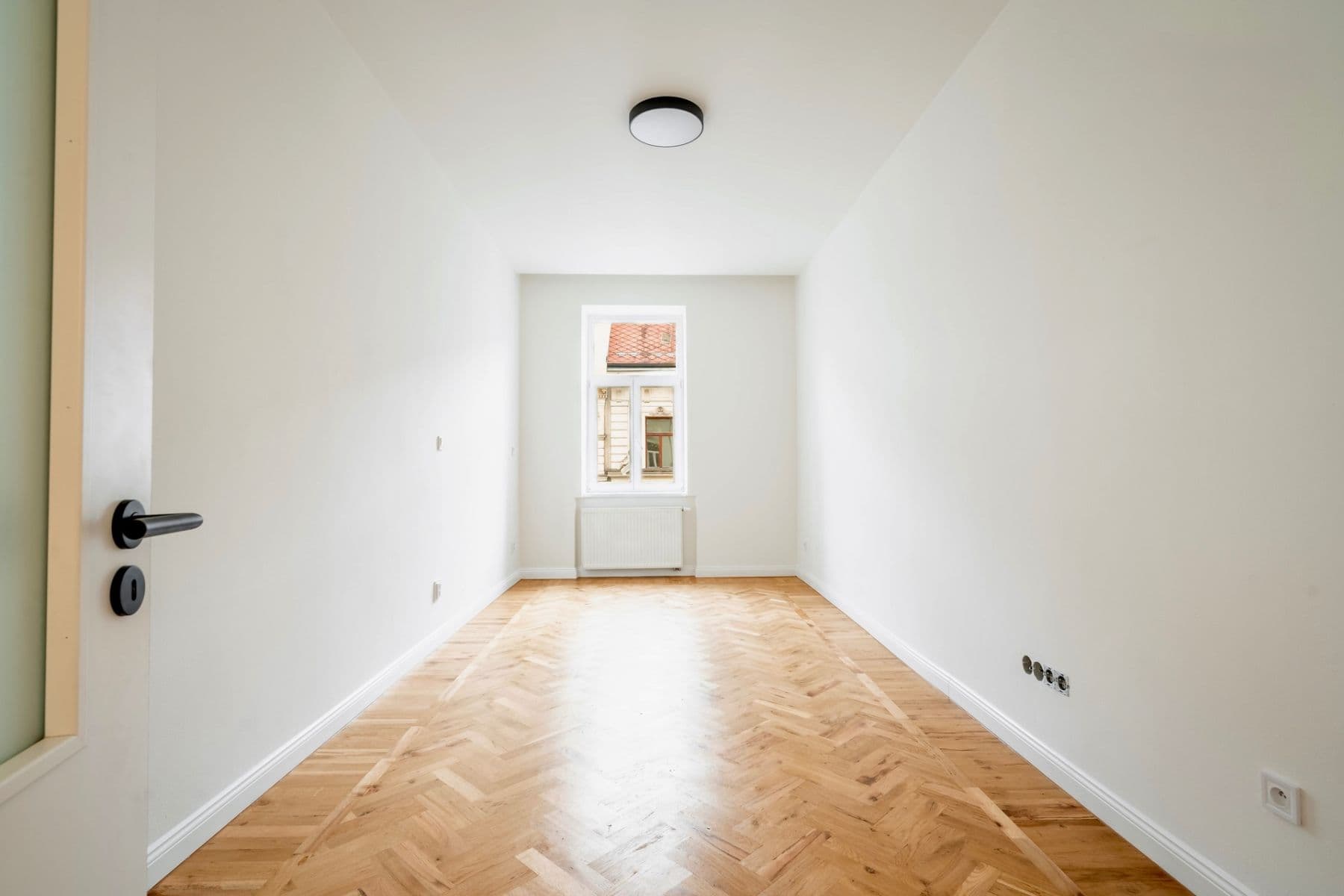 Prenájom bytu 2-izbový 44 m², Plzeňská, Praha, Praha Prenájom bytu 2-izbový 44 m², Plzeňská, Praha, Praha