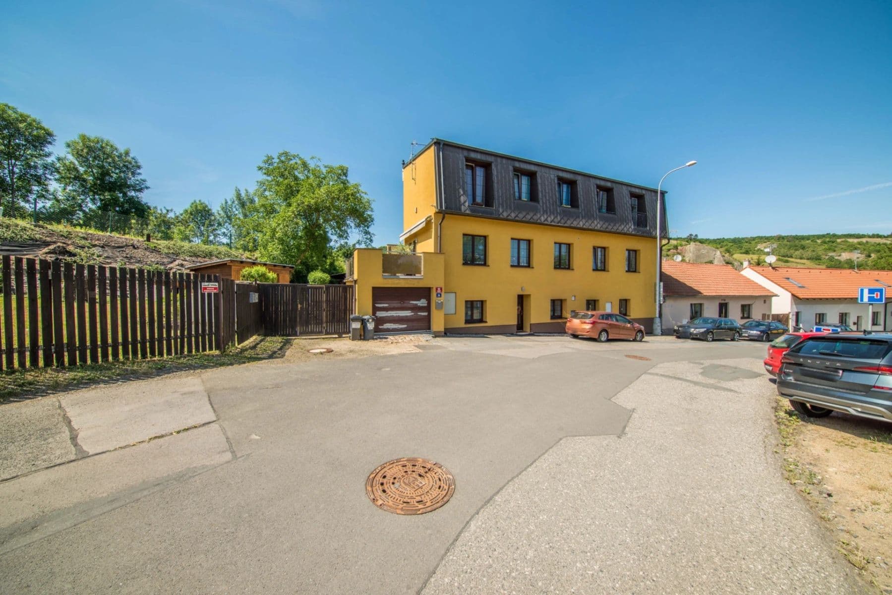 Prenájom bytu 2-izbový 50 m², Slivenecká, Praha, Praha Prenájom bytu 2-izbový 50 m², Slivenecká, Praha, Praha