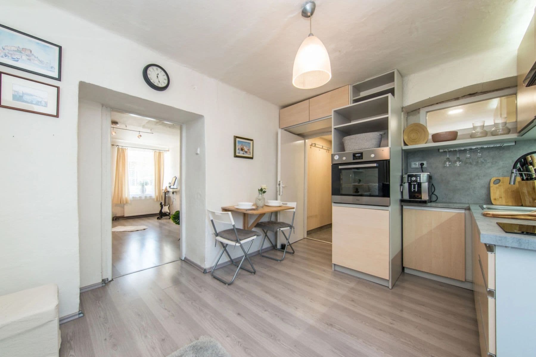 Prenájom bytu 2-izbový 50 m², Slivenecká, Praha, Praha Prenájom bytu 2-izbový 50 m², Slivenecká, Praha, Praha