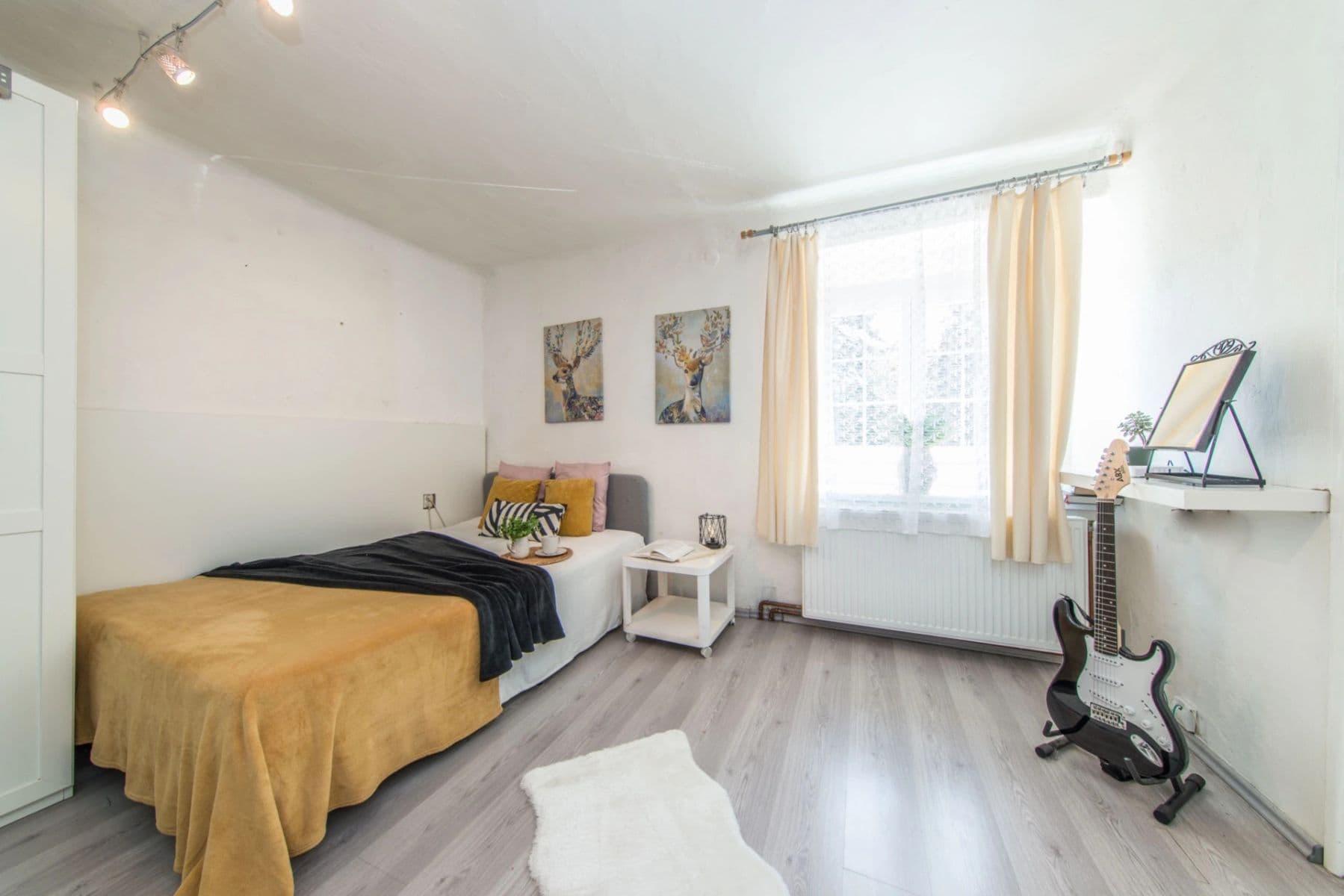Prenájom bytu 2-izbový 50 m², Slivenecká, Praha, Praha Prenájom bytu 2-izbový 50 m², Slivenecká, Praha, Praha