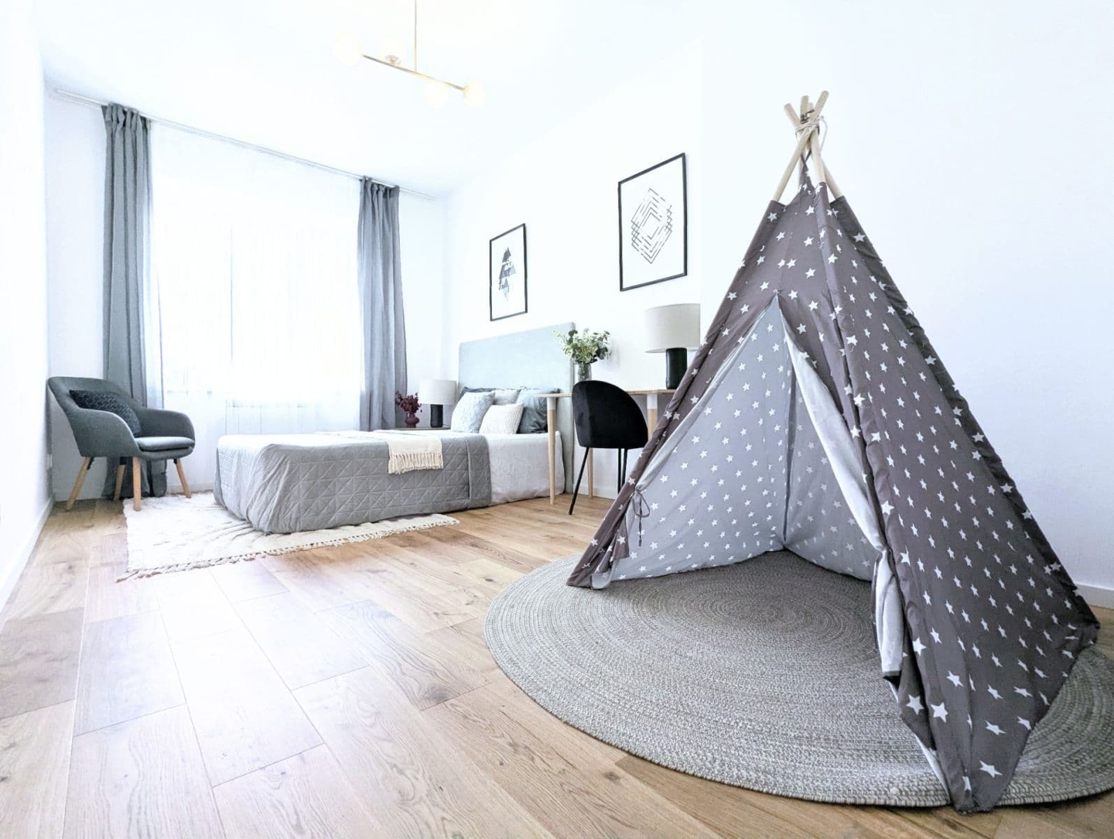 Predaj bytu 3-izbový 59 m², Petrohradská, Praha, Praha Predaj bytu 3-izbový 59 m², Petrohradská, Praha, Praha
