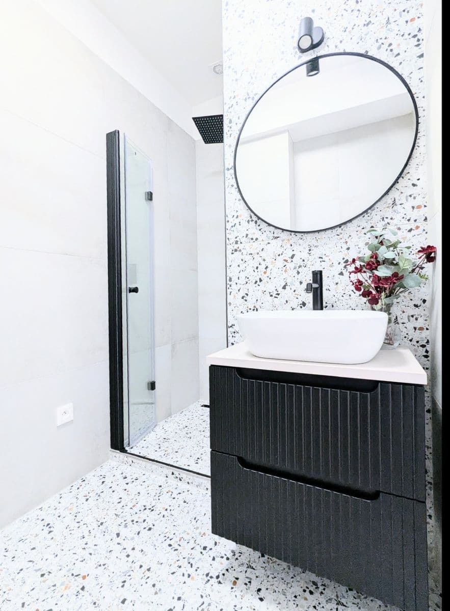 Predaj bytu 3-izbový 59 m², Petrohradská, Praha, Praha Predaj bytu 3-izbový 59 m², Petrohradská, Praha, Praha