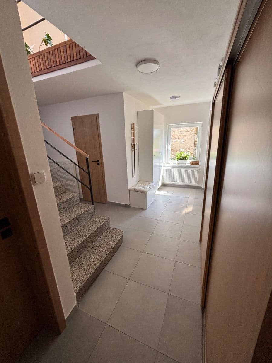 Predaj domu 218 m², pozemek 1.314 m², Chocnějovice, Středočeský kraj Predaj domu 218 m², pozemek 1.314 m², Chocnějovice, Středočeský kraj