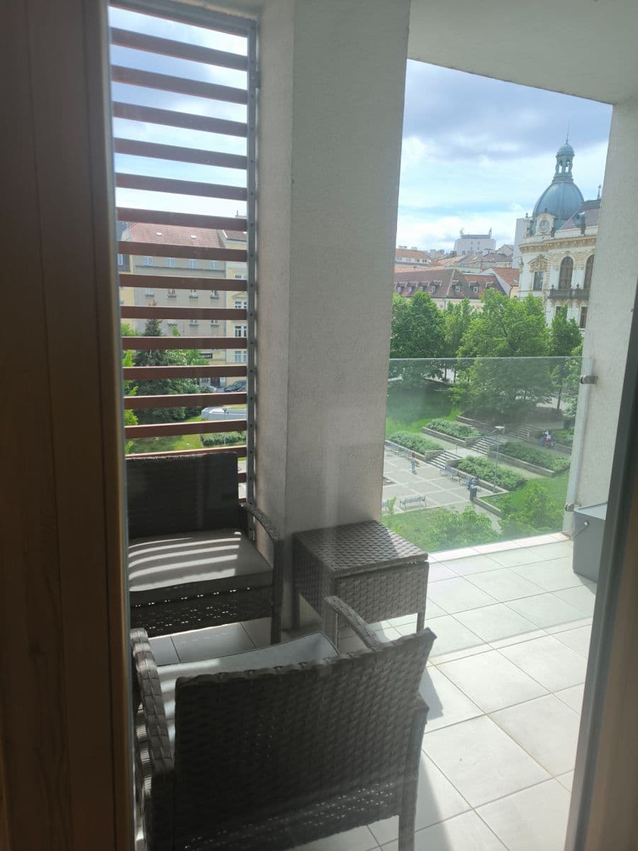 Predaj bytu 3-izbový 86 m², Havlíčkovo náměstí, Praha, Praha Predaj bytu 3-izbový 86 m², Havlíčkovo náměstí, Praha, Praha
