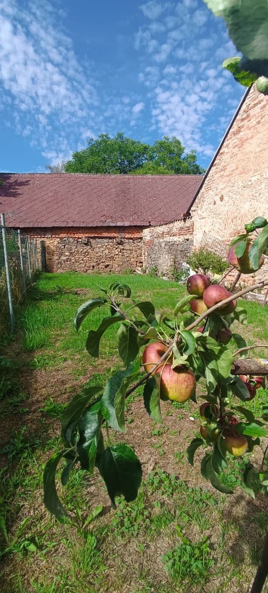 Prenájom bytu 2-izbový 60 m², Mezouň, Středočeský kraj Prenájom bytu 2-izbový 60 m², Mezouň, Středočeský kraj