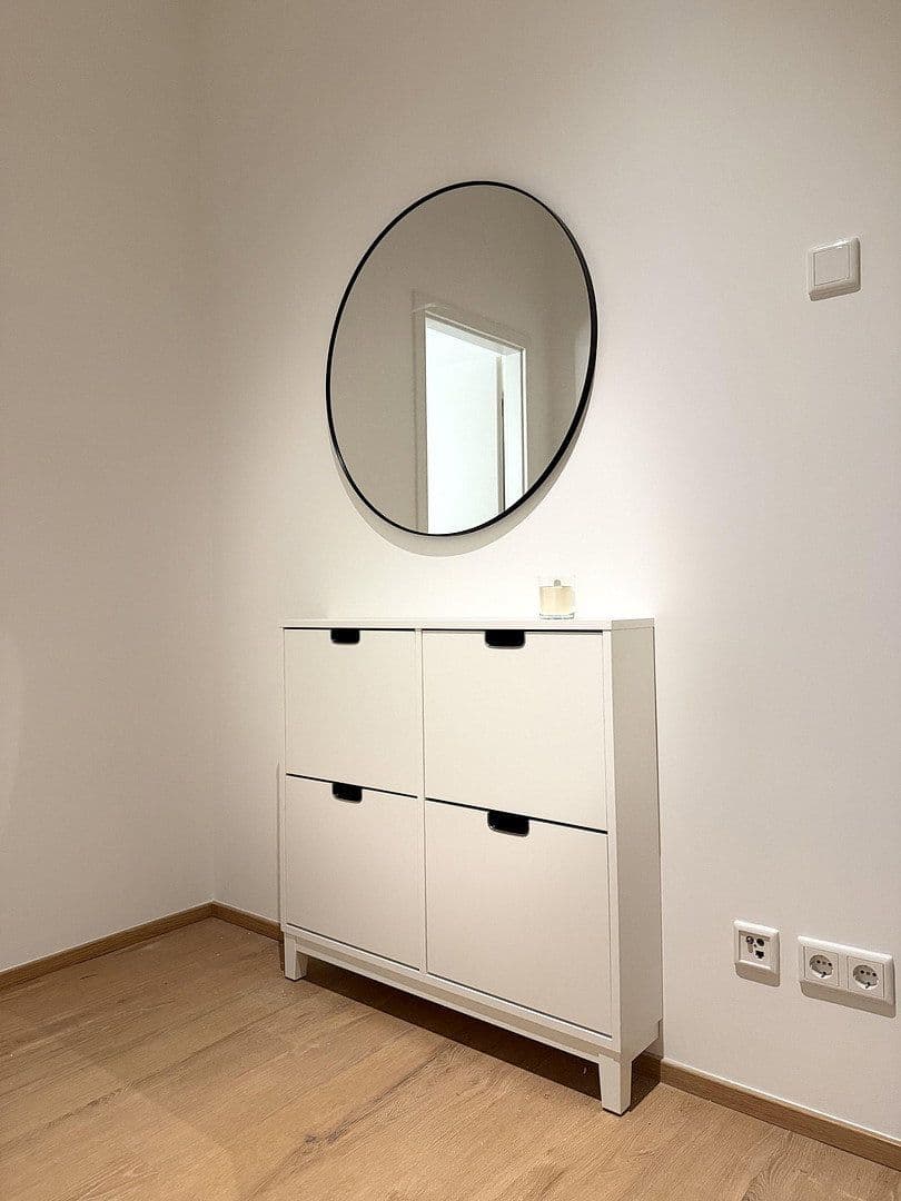 Prenájom bytu 2-izbový 45 m², Berlin, Berlín Prenájom bytu 2-izbový 45 m², Berlin, Berlín