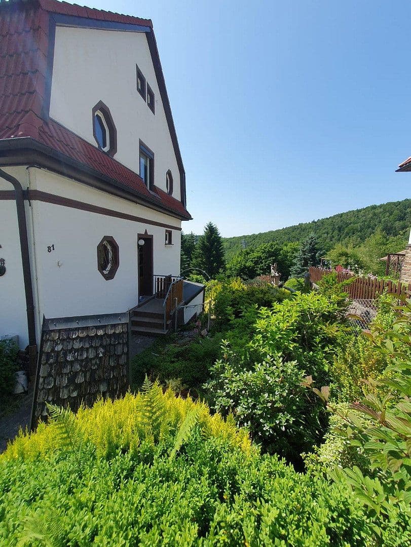 Predaj domu 103 m², pozemek 950 m², Aue-Bad Schlema, Sasko Predaj domu 103 m², pozemek 950 m², Aue-Bad Schlema, Sasko